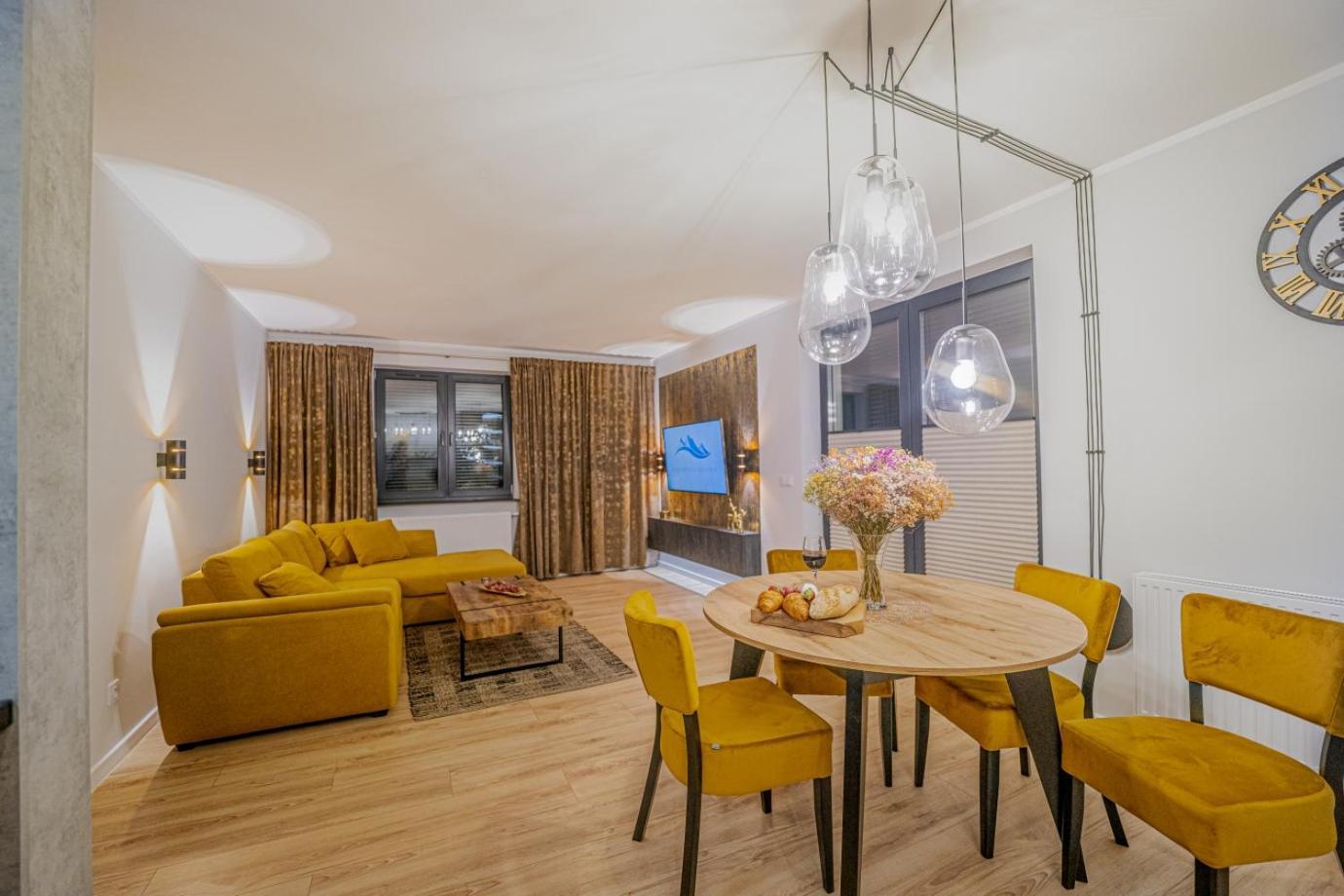 Apartament W Cieplicach Platinium Jelenia Góra Esterno foto
